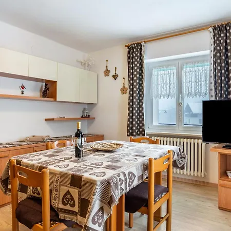 House Cuel Milena - Yellow Folgaria
