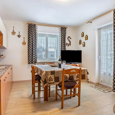 Apartment House Cuel Milena - Yellow Folgaria